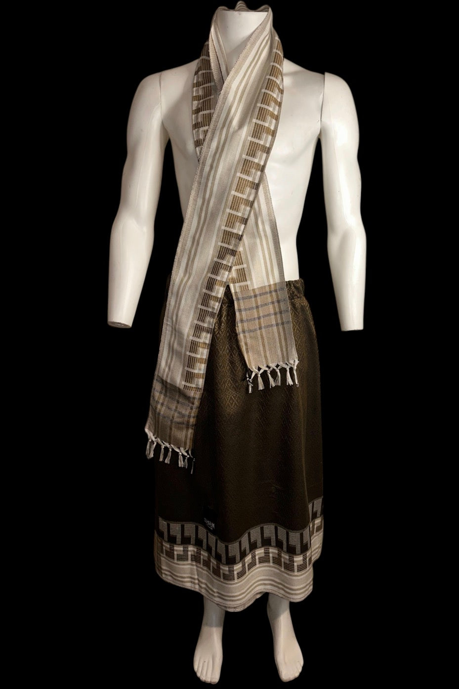UnBothered Classical Izar & Scarf